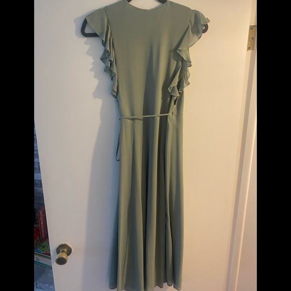 Reformation Women’s Light Green Wrap Midi length gorgeous dress! Small Petite - Picture 4 of 5
